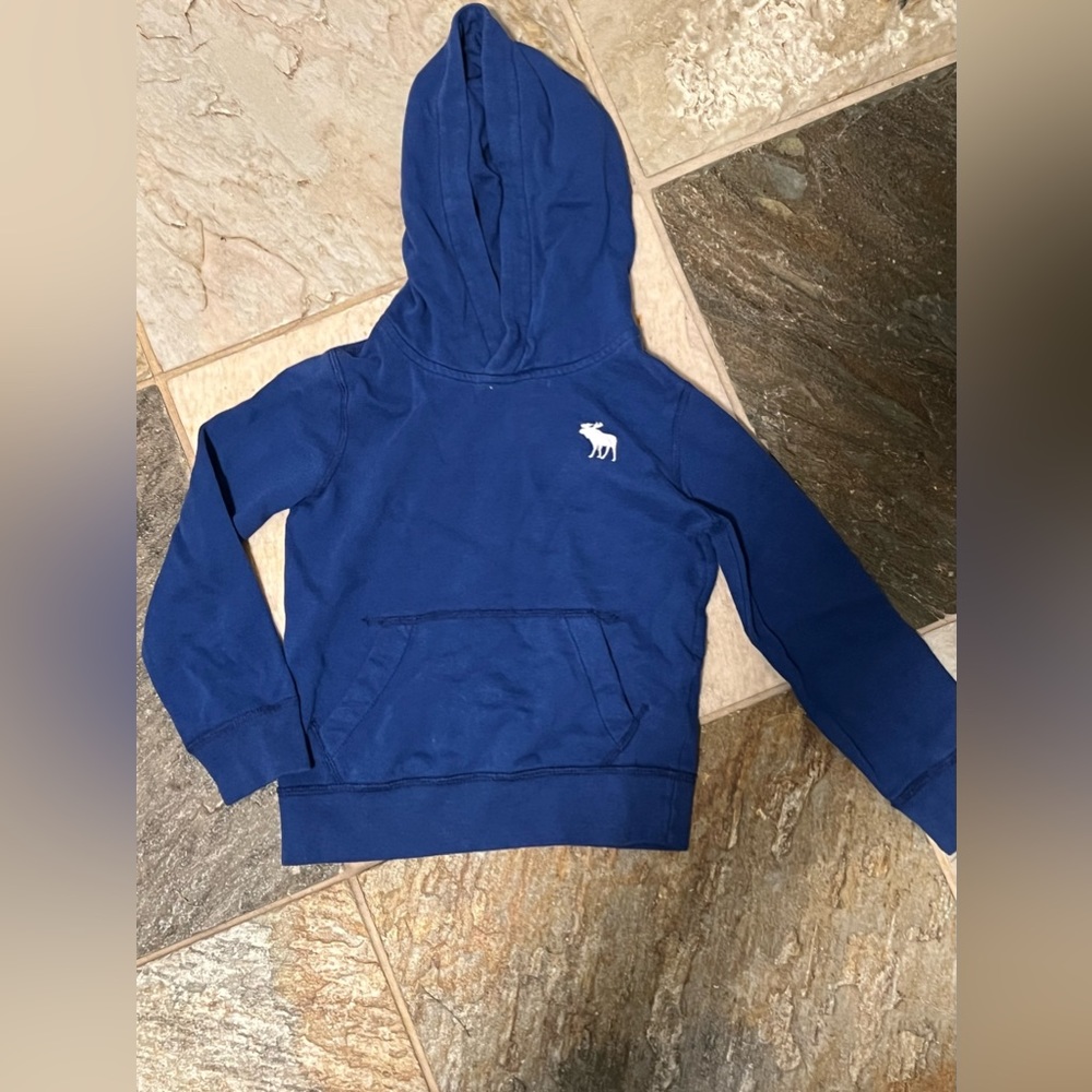 Loved Abercrombie sweatshirt